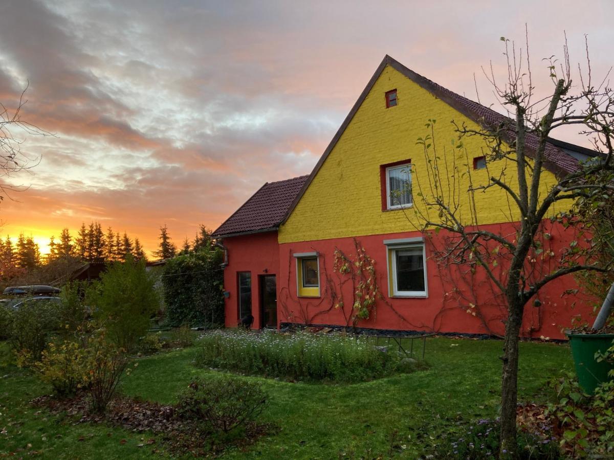 Kunterbunt: Urgemuetlich Und Fast Perfekt Holiday home Hohen Wangelin